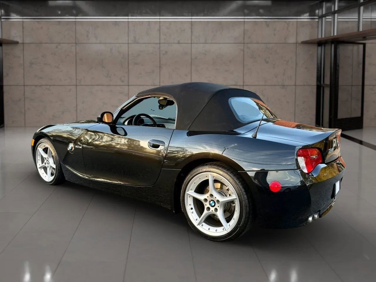 Used 2006 BMW Z4 3.0si image 7