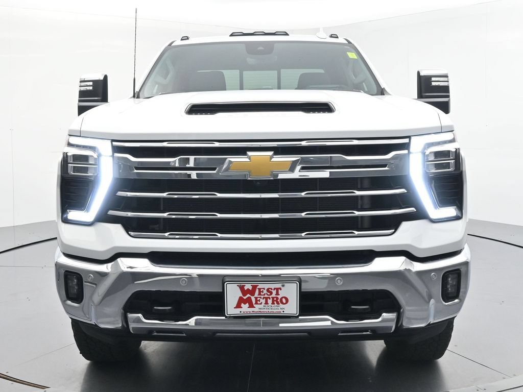 Used 2025 Chevrolet Silverado 2500 LTZ w/ LTZ Premium Package AWD/4WD image 28