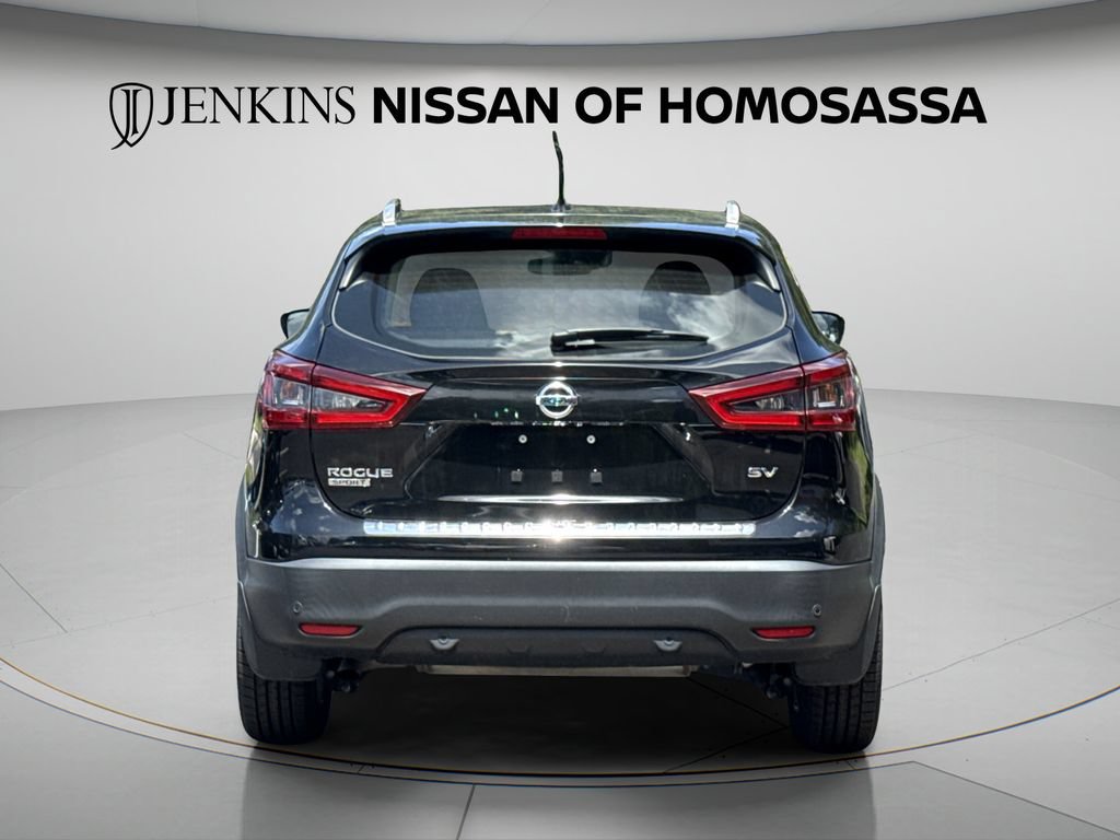 Certified 2022 Nissan Rogue Sport SV FWD image 9