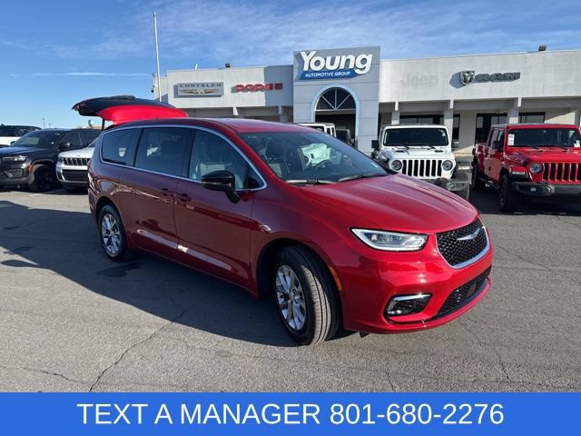 New 2026 Chrysler Pacifica Select AWD/4WD image 6