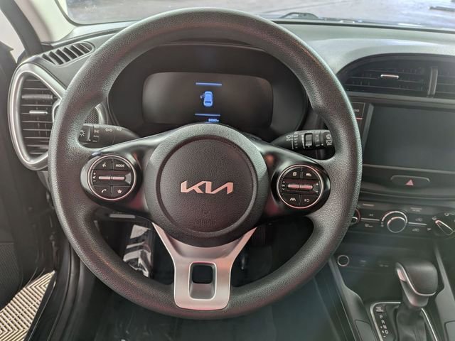Used 2023 Kia Soul LX w/ Option Group 015 image 18