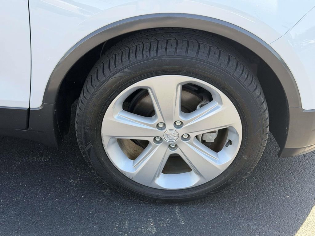 Used 2016 Buick Encore Convenience FWD image 9