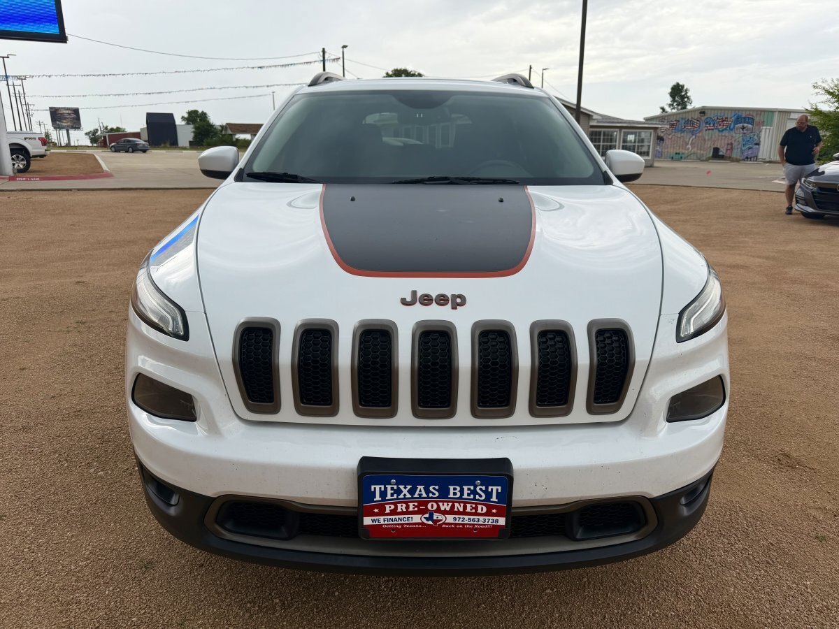 Used 2016 Jeep Cherokee 75th Anniversary FWD image 2
