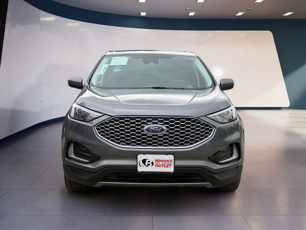 Used 2024 Ford Edge SEL image 8