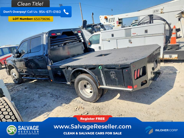 Used 2018 Ford F350 XLT w/ XLT Value Package AWD/4WD image 3