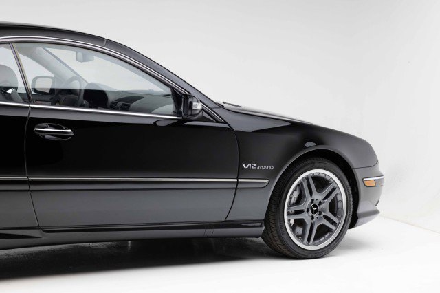 Used 2005 Mercedes-Benz CL 65 AMG image 31