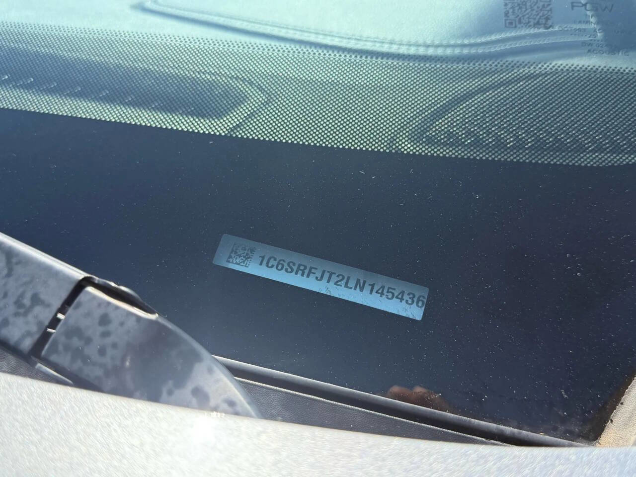 Used 2020 RAM 1500 Laramie image 38