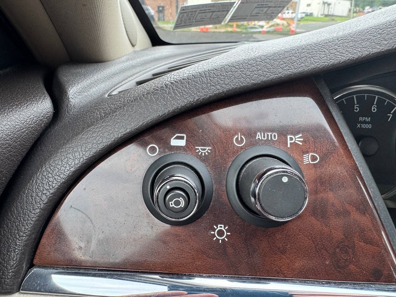 Used 2008 Buick LaCrosse CX FWD image 20