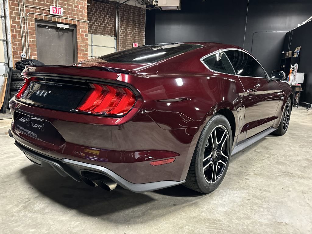 Used 2018 Ford Mustang GT RWD image 12