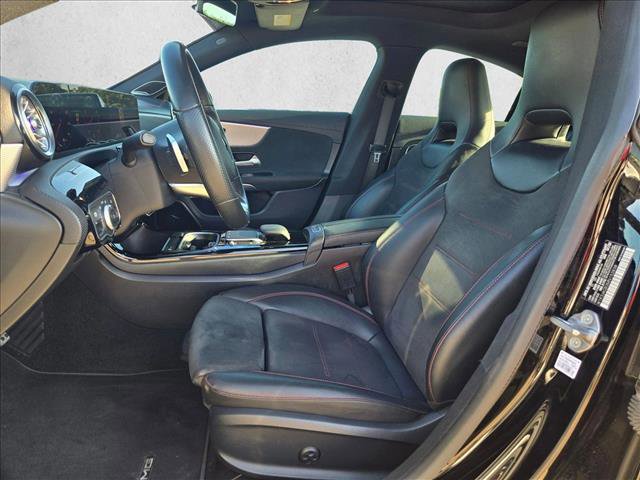 Used 2021 Mercedes-Benz CLA 250 image 16