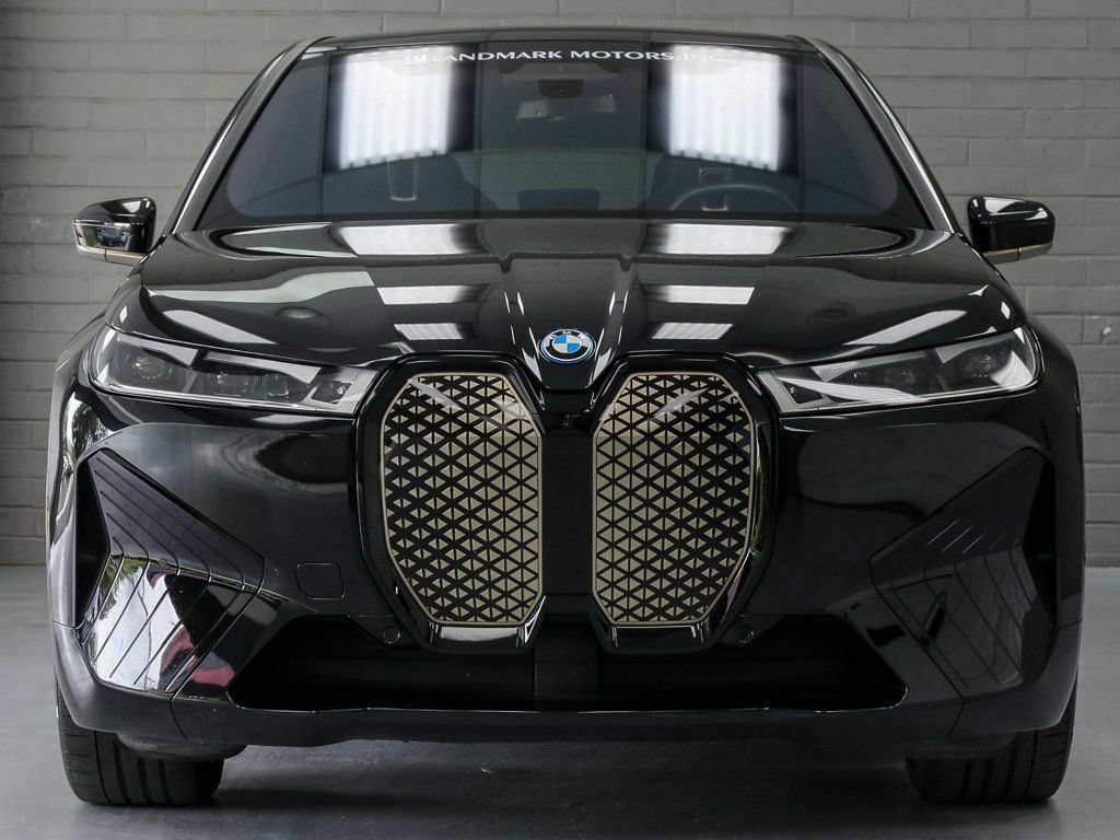 Used 2023 BMW iX M60 w/ Executive Package AWD/4WD image 5