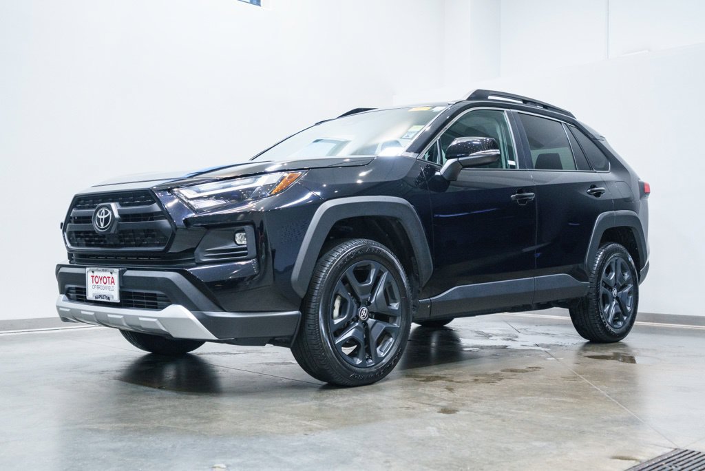 Used 2024 Toyota RAV4 Adventure AWD/4WD image 3