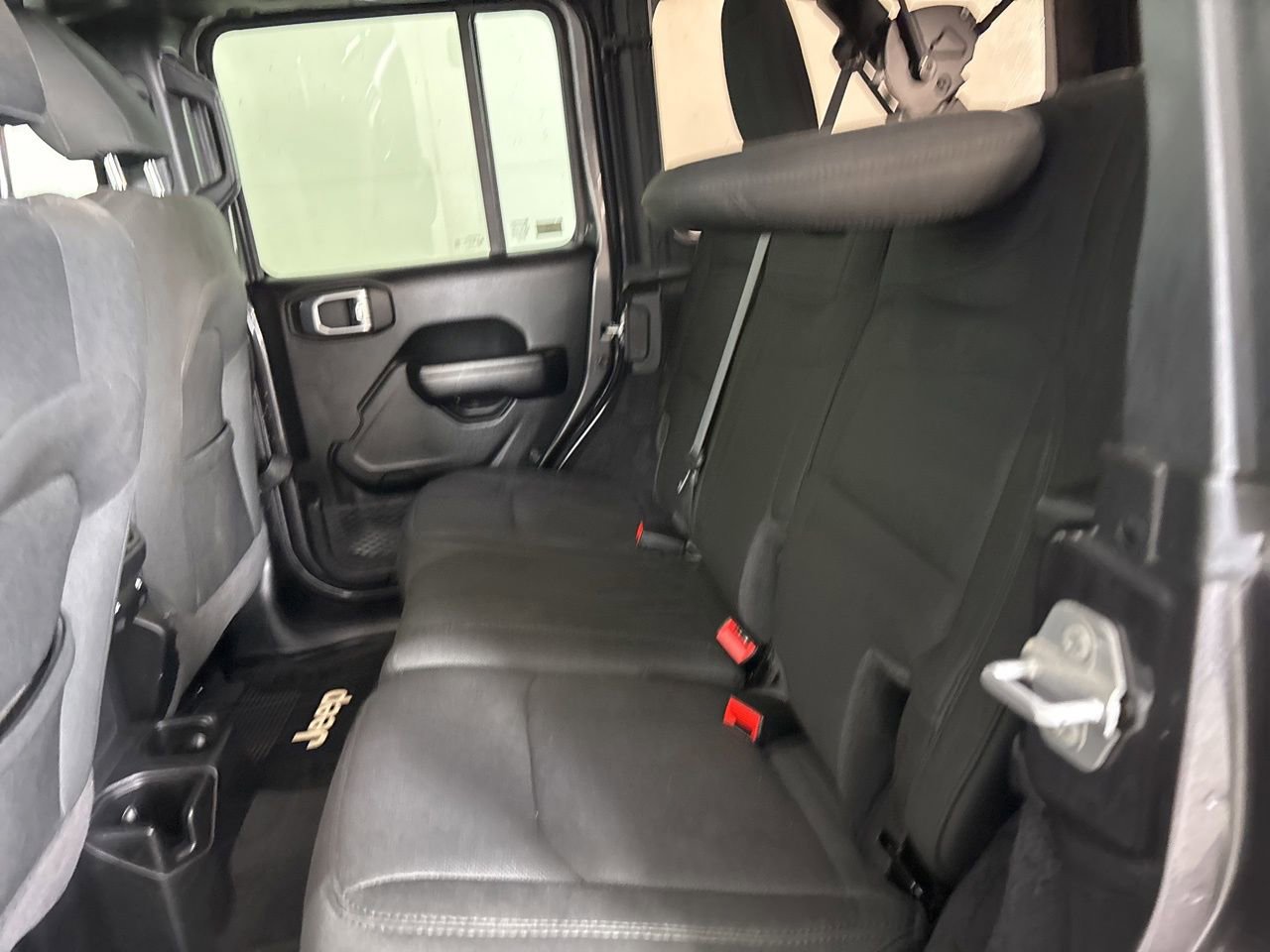 Used 2021 Jeep Wrangler Unlimited Sport image 20