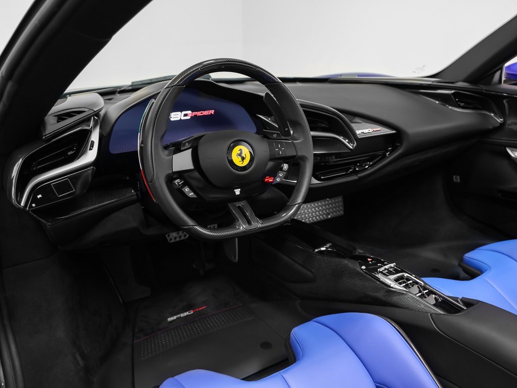 Used 2023 Ferrari SF90 Spider image 77