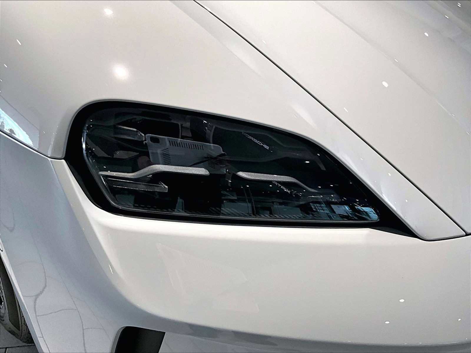 New 2026 Porsche Taycan image 12