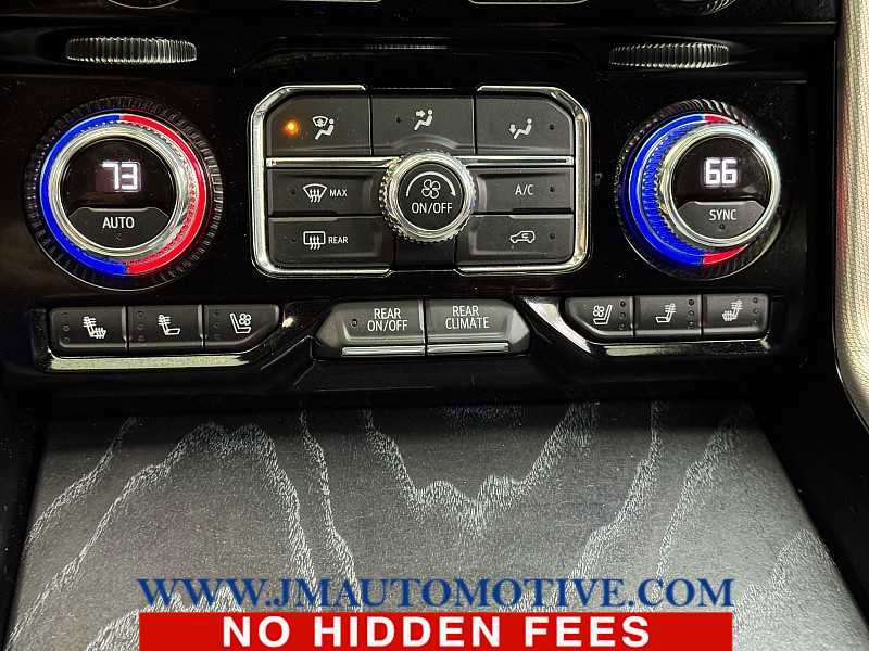 Used 2022 GMC Yukon XL Denali w/ Denali Premium Package image 38