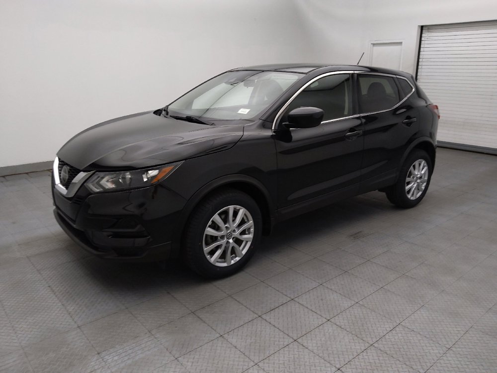 Used 2020 Nissan Rogue Sport S w/ Appearance Package FWD image 2