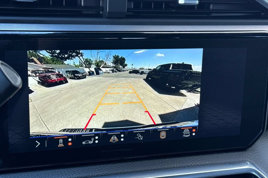 Used 2025 GMC Sierra 2500 Denali w/ Max Trailering Package AWD/4WD image 19