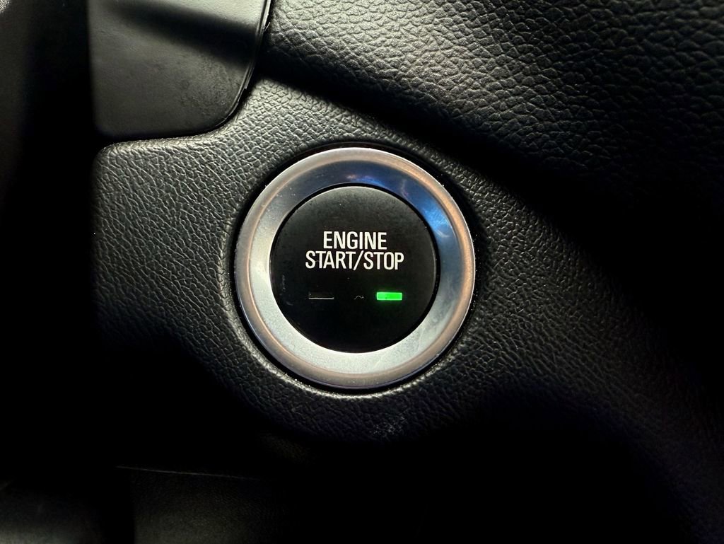 Used 2023 Chevrolet Equinox LT image 18