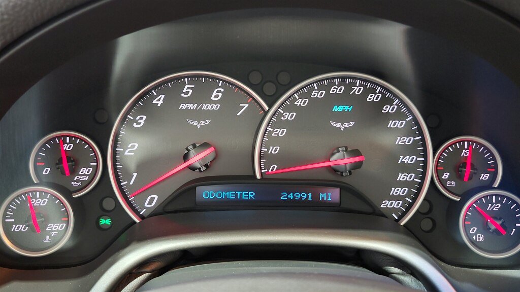 Used 2007 Chevrolet Corvette Convertible w/ Preferred Equipment Group RWD image 30