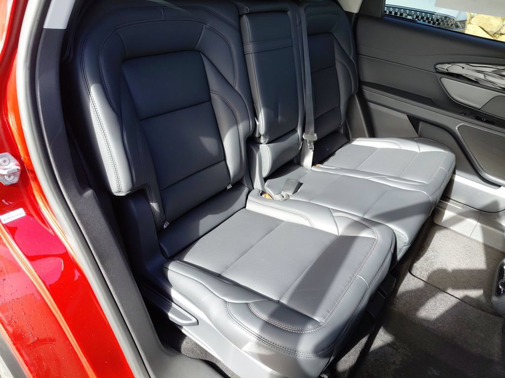New 2026 Lincoln Nautilus Premier w/ Equipment Group 102A AWD/4WD image 31
