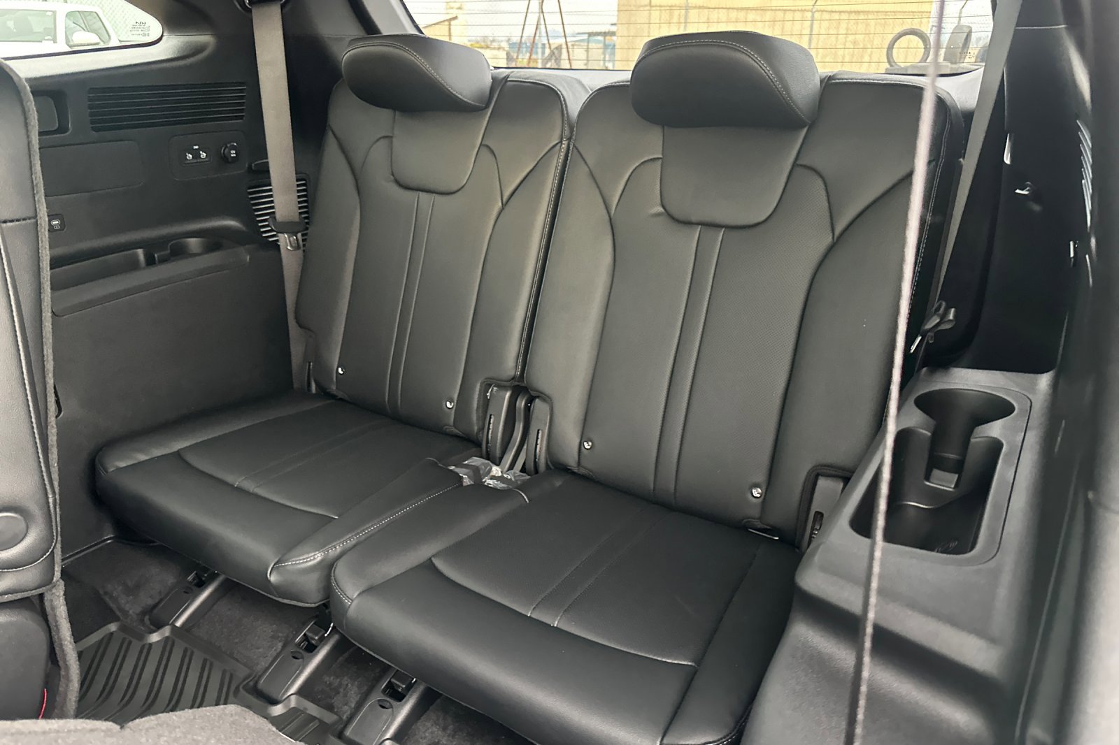 New 2026 Kia Sorento SX Prestige image 16