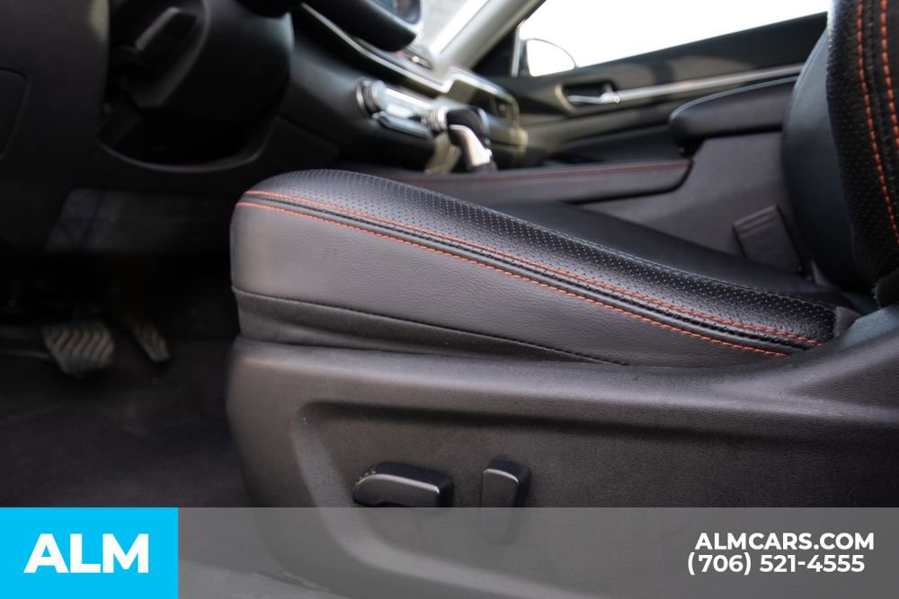 Used 2024 Nissan Altima 2.5 SR image 29