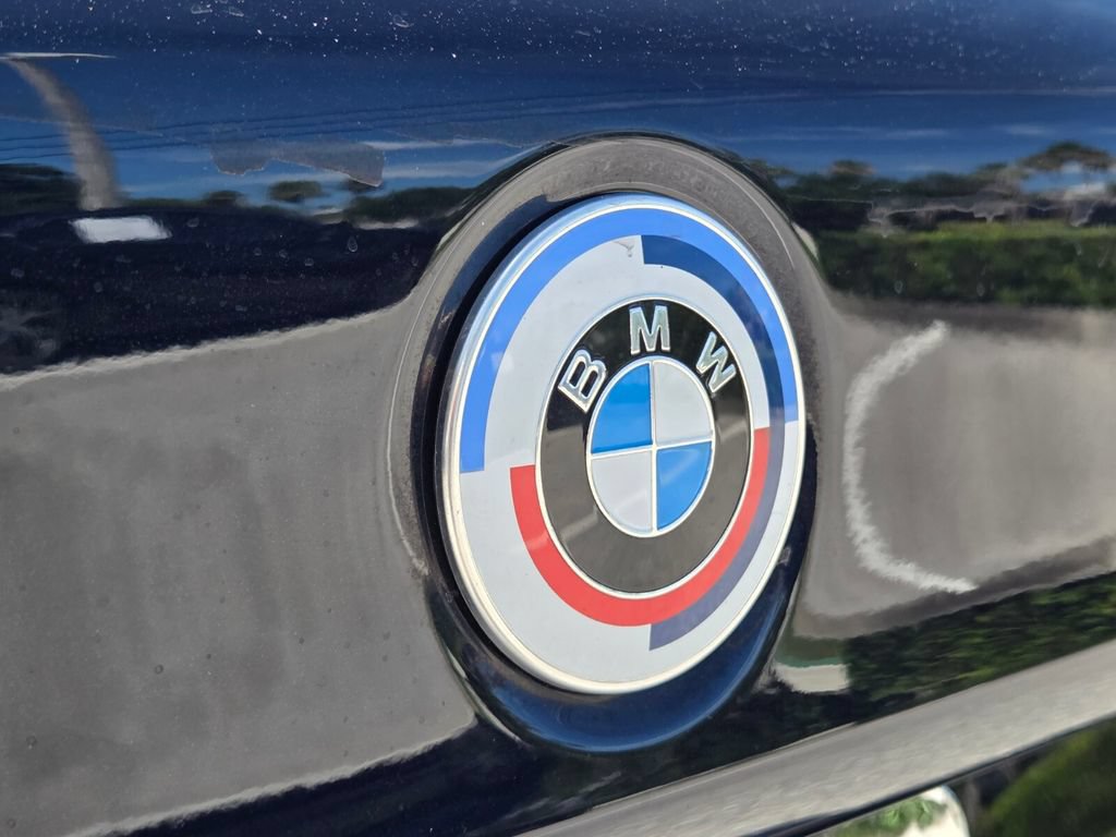 Used 2023 BMW M550i xDrive w/ Executive Package AWD/4WD image 14