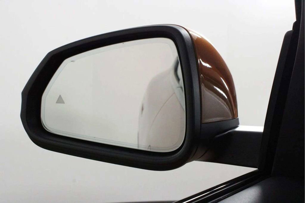 Used 2025 BMW X2 xDrive28i image 42