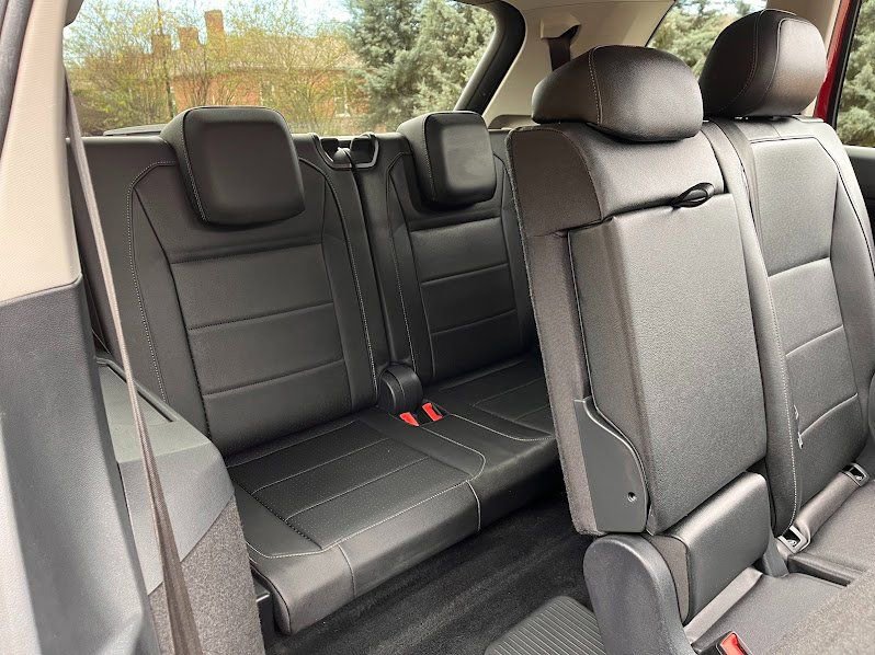 Used 2019 Volkswagen Tiguan SEL image 41