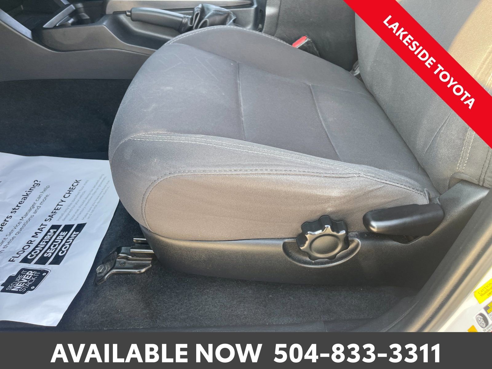 Used 2018 Toyota Tacoma TRD Sport image 25