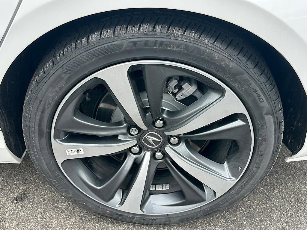 Certified 2025 Acura TLX w/ Technology Package image 34