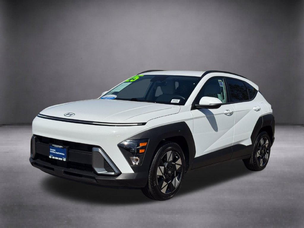 Certified 2025 Hyundai Kona SEL FWD image 4