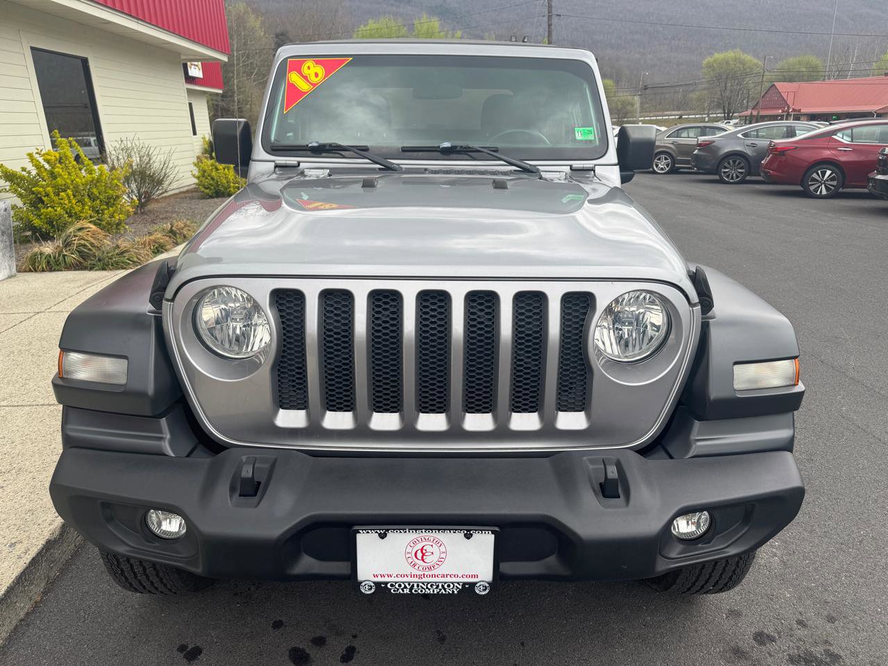 Used 2018 Jeep Wrangler Sport image 9
