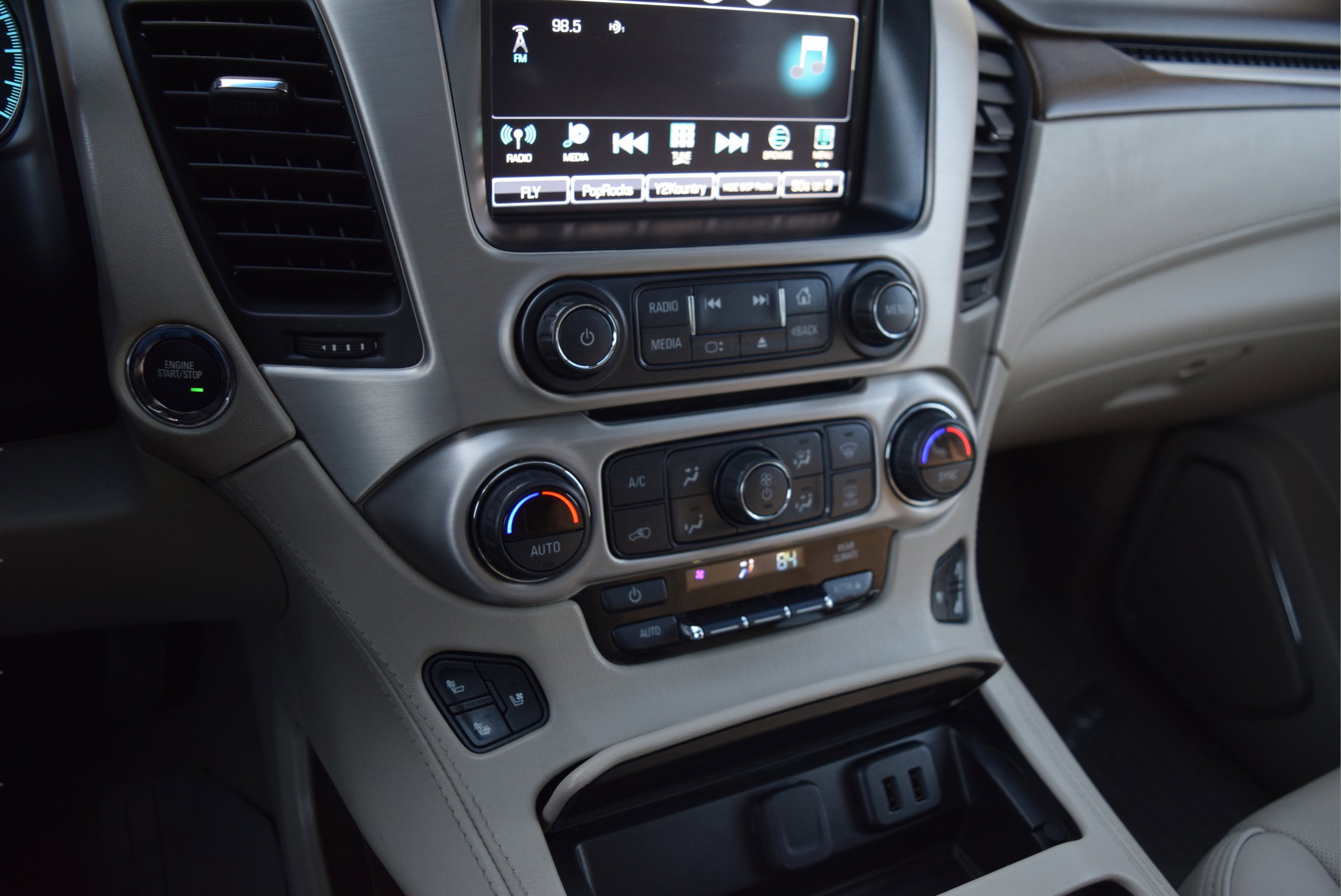 Used 2019 GMC Yukon XL Denali image 15