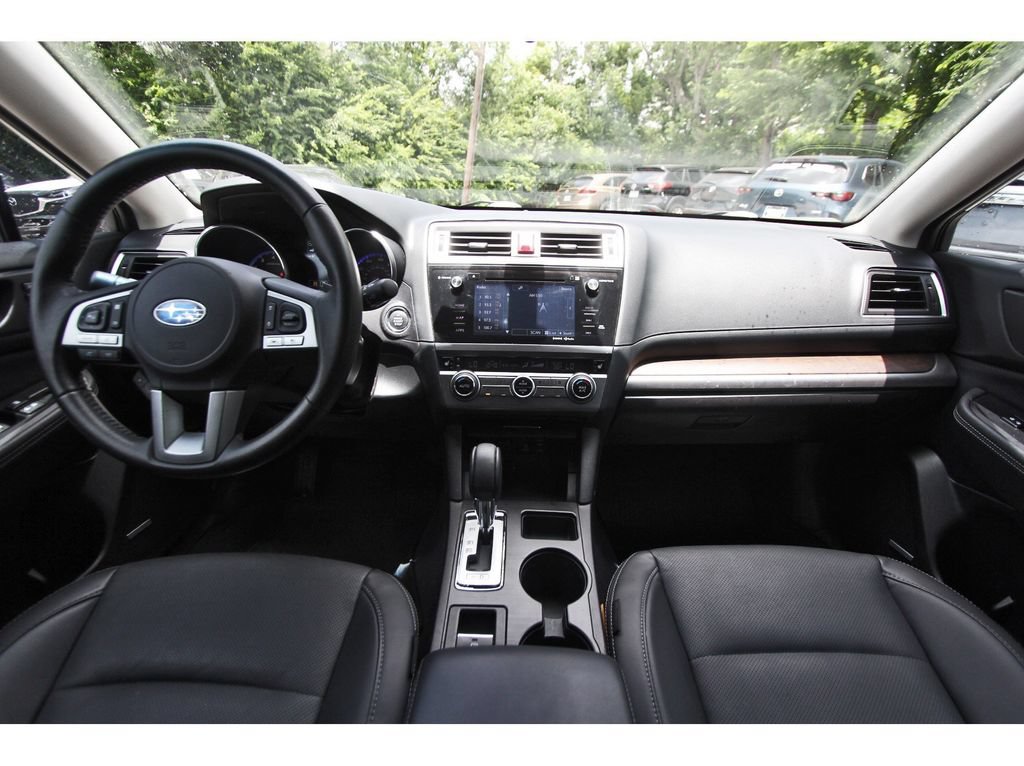 Used 2017 Subaru Outback 2.5i Limited AWD/4WD image 8