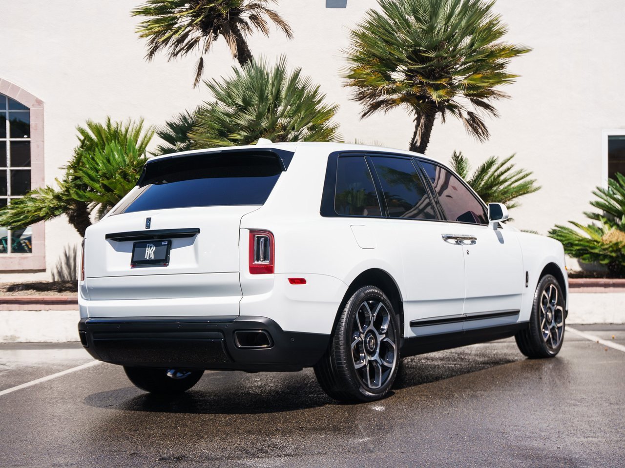 Certified 2023 Rolls-Royce Cullinan Black Badge w/ Driver's Package image 2