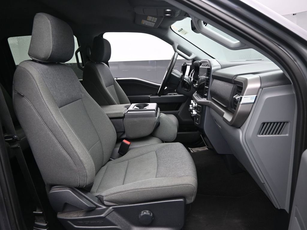 Used 2024 Ford F150 XLT image 32