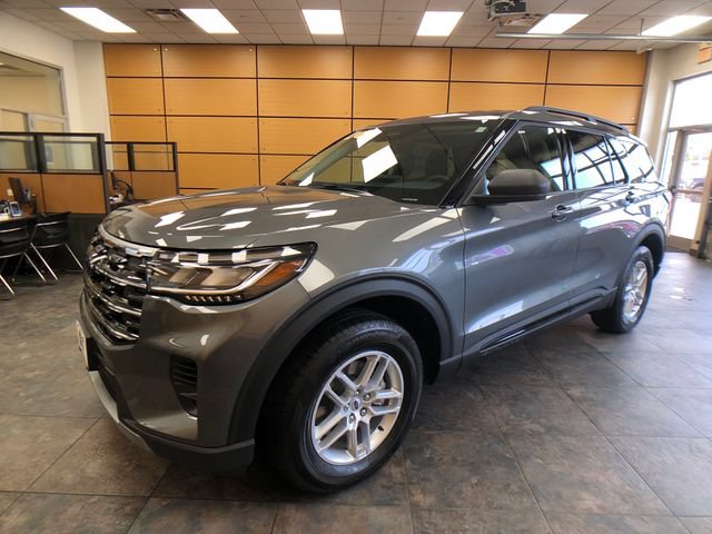New 2026 Ford Explorer Active AWD/4WD image 3