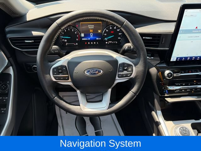 Used 2024 Ford Explorer Limited w/ Limited Technology Package AWD/4WD image 14