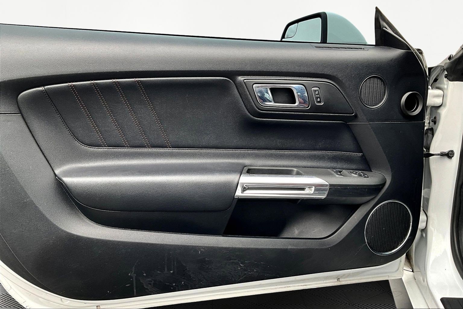 Used 2016 Ford Mustang GT Premium w/ Enhanced Security Package image 20