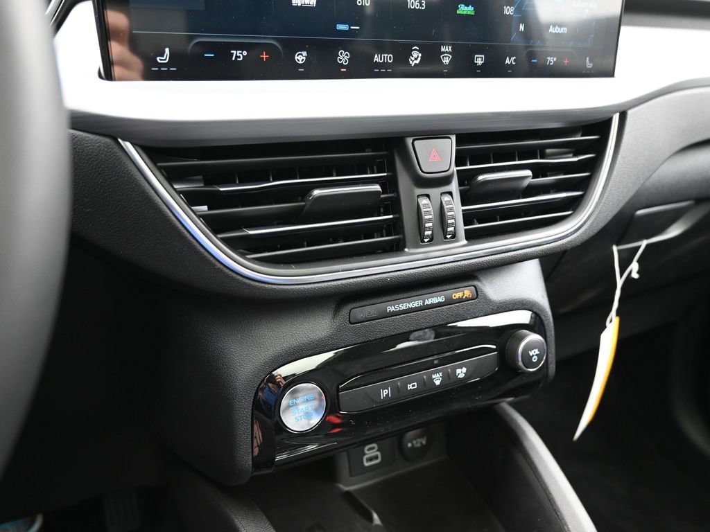 New 2024 Ford Escape SE w/ PHEV Premium Package image 11