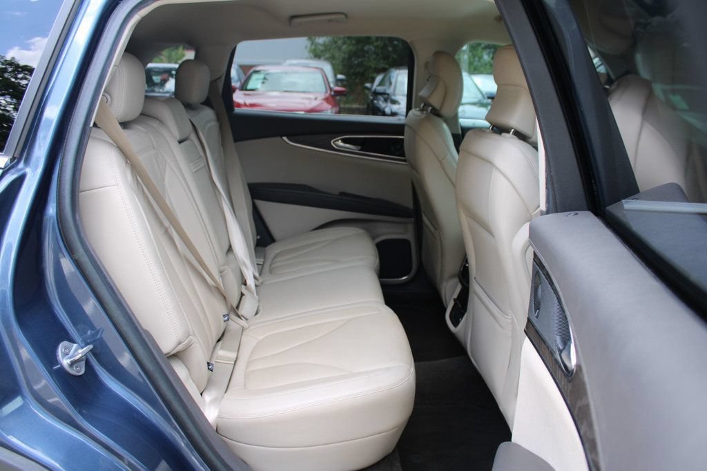 Used 2018 Lincoln MKX Select w/ Select Plus Package FWD image 30