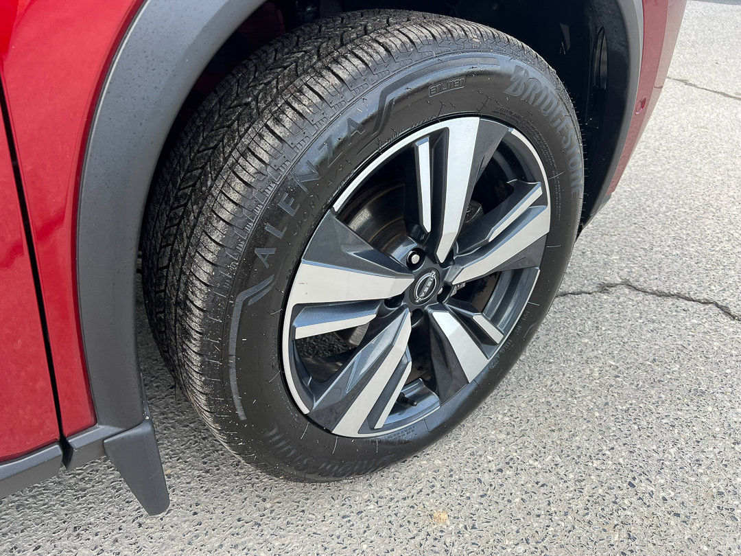 Used 2023 Nissan Rogue SL w/ SL Premium Package image 9