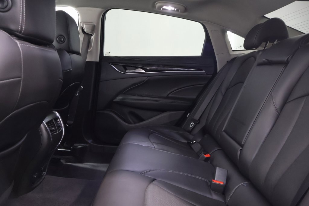 Used 2017 Buick LaCrosse Premium w/ Dynamic Driver Package image 25