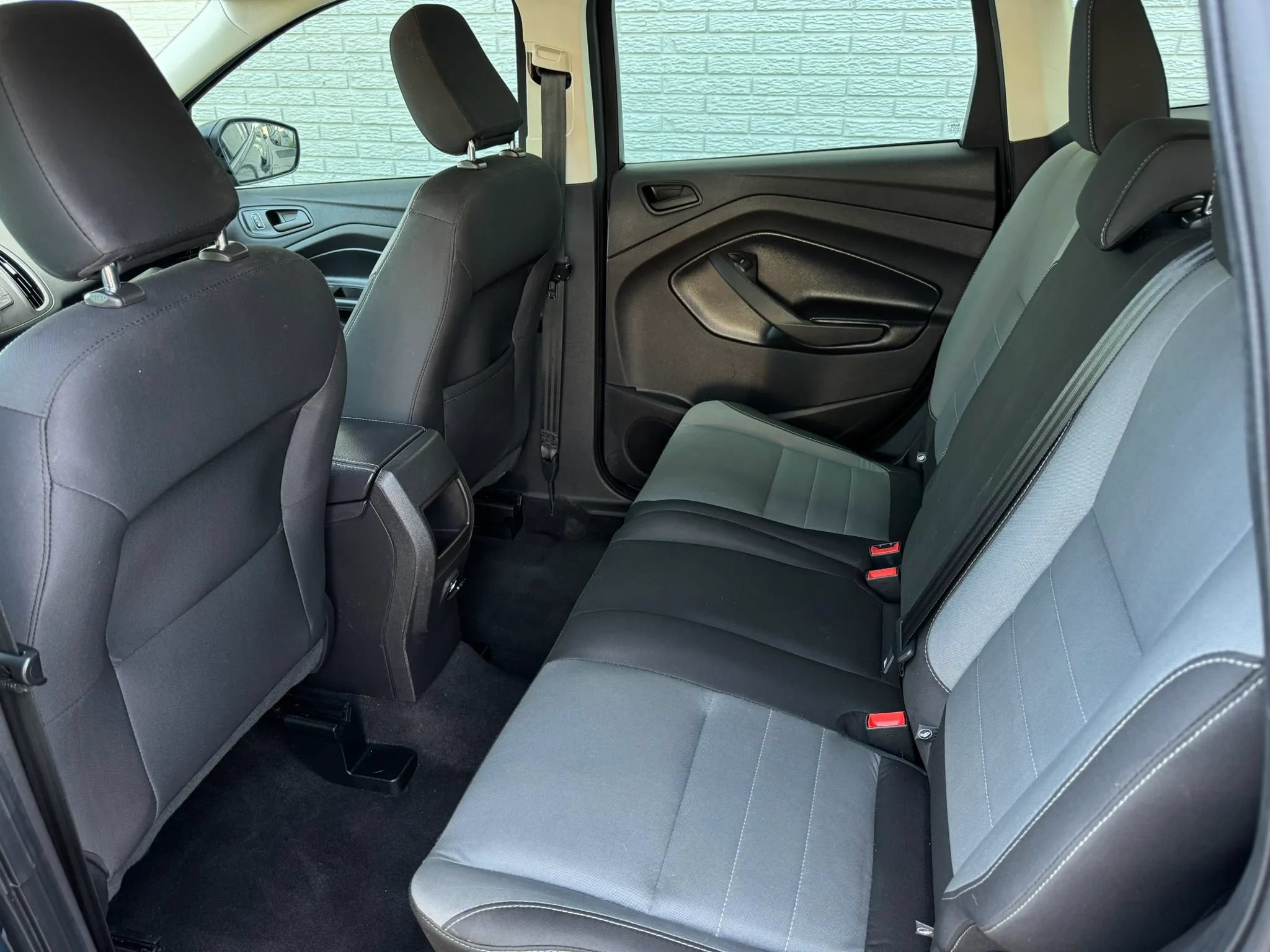 Used 2019 Ford Escape S FWD image 17
