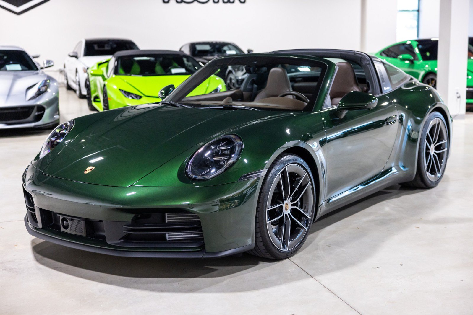 Used 2026 Porsche 911 Targa 4S AWD/4WD image 12