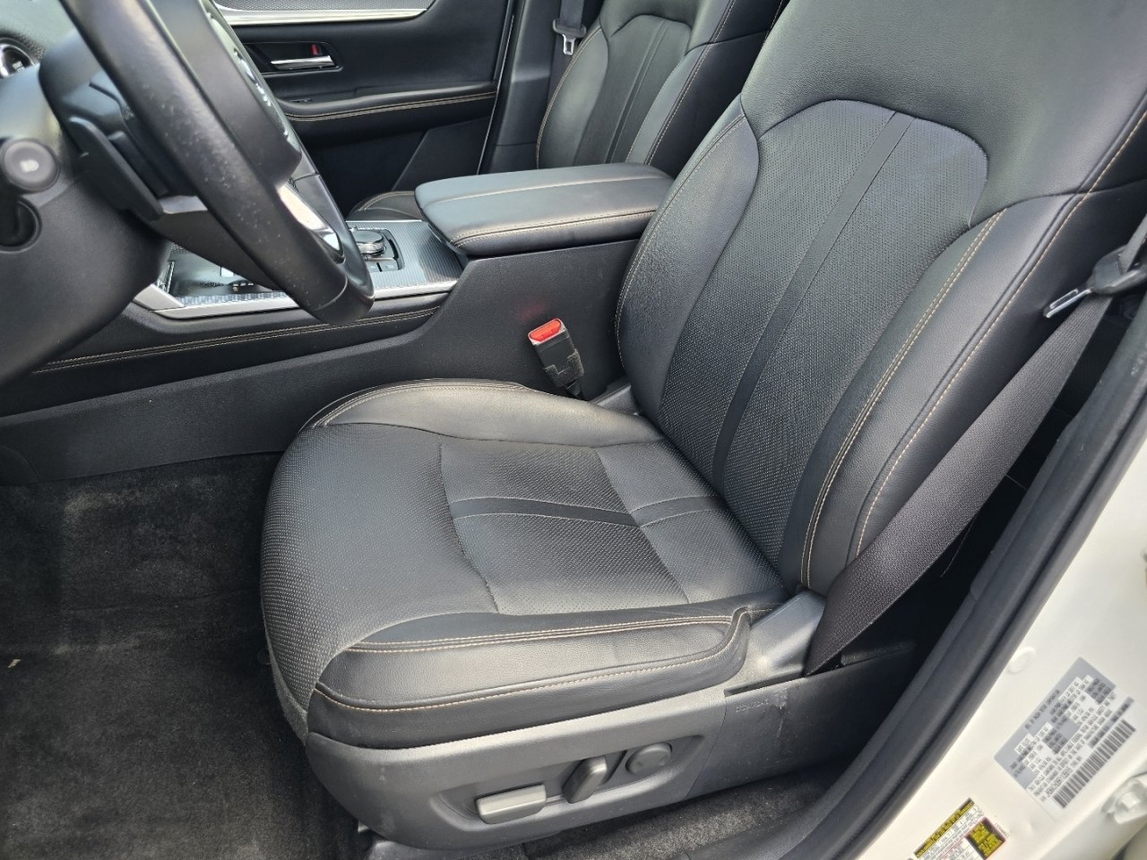 Used 2024 MAZDA CX-90 3.3 Turbo w/ Preferred Plus AWD/4WD image 22