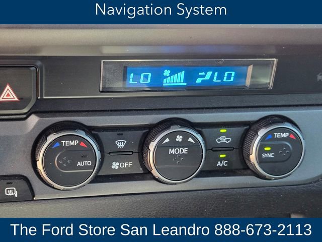 Used 2021 Toyota Tacoma TRD Off-Road w/ Technology Package AWD/4WD image 19