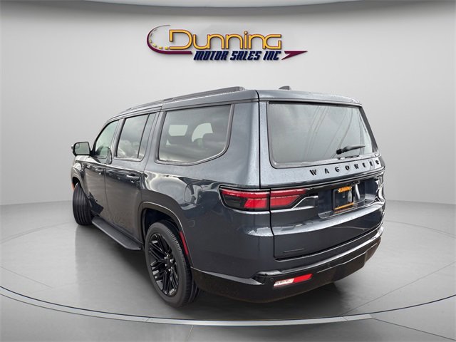 Used 2022 Jeep Wagoneer Series I image 2